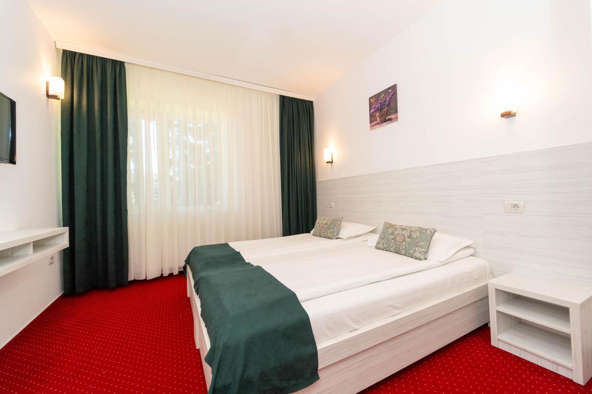 Hotel Cirus Predeal Buitenkant foto