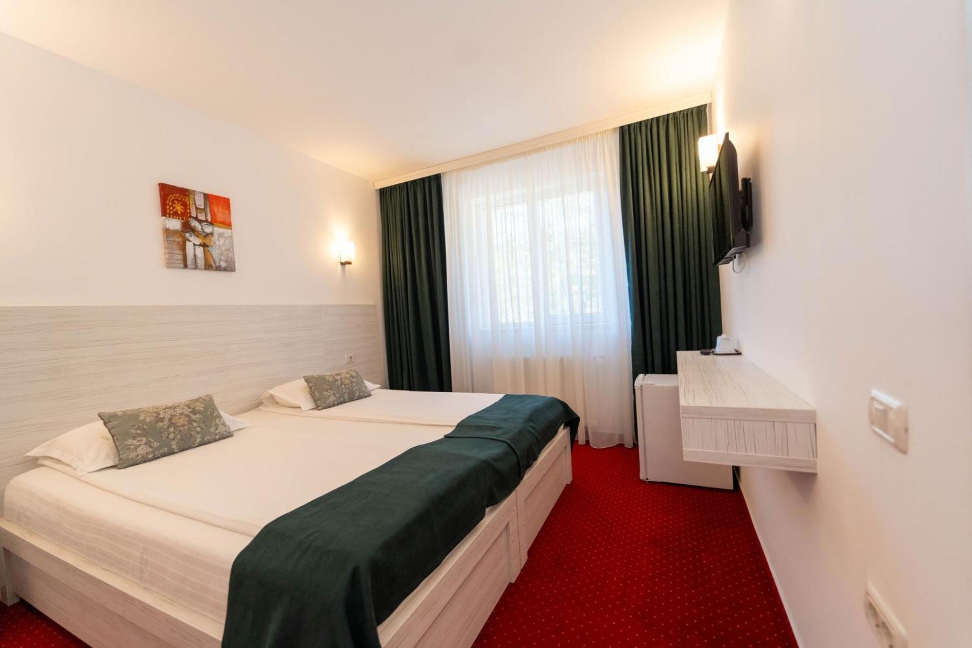 Hotel Cirus Predeal Buitenkant foto